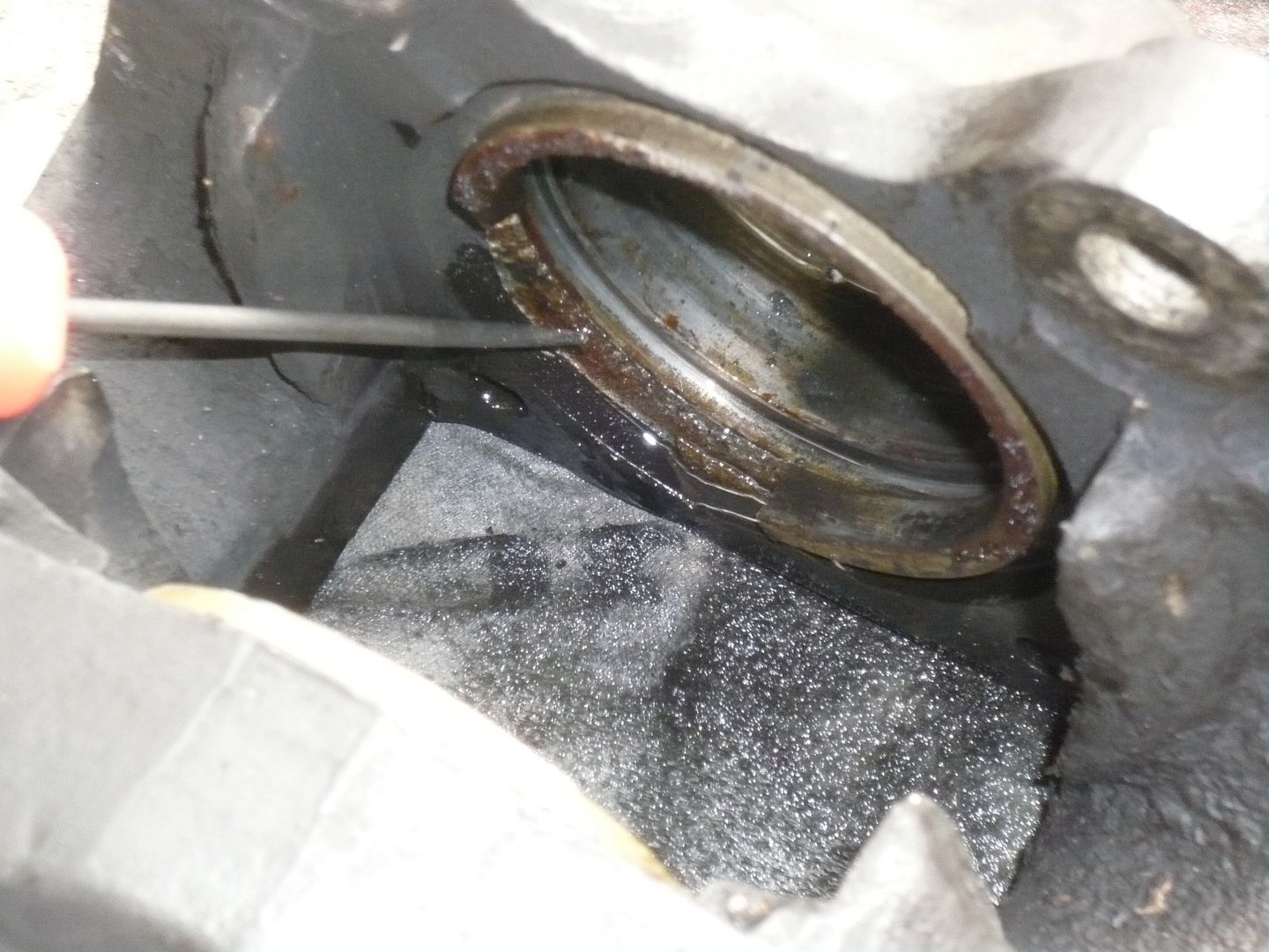 Front caliper failure in 280 SE, next in a litany of continuing faults!